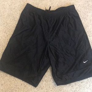Black nike basketball shorts